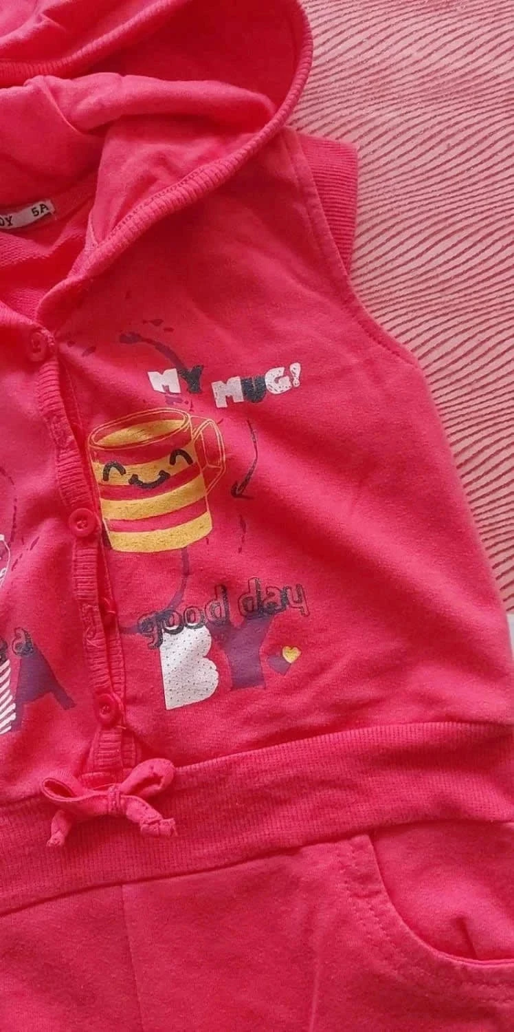 Hooded jumpsuit 5 years old – photo 3